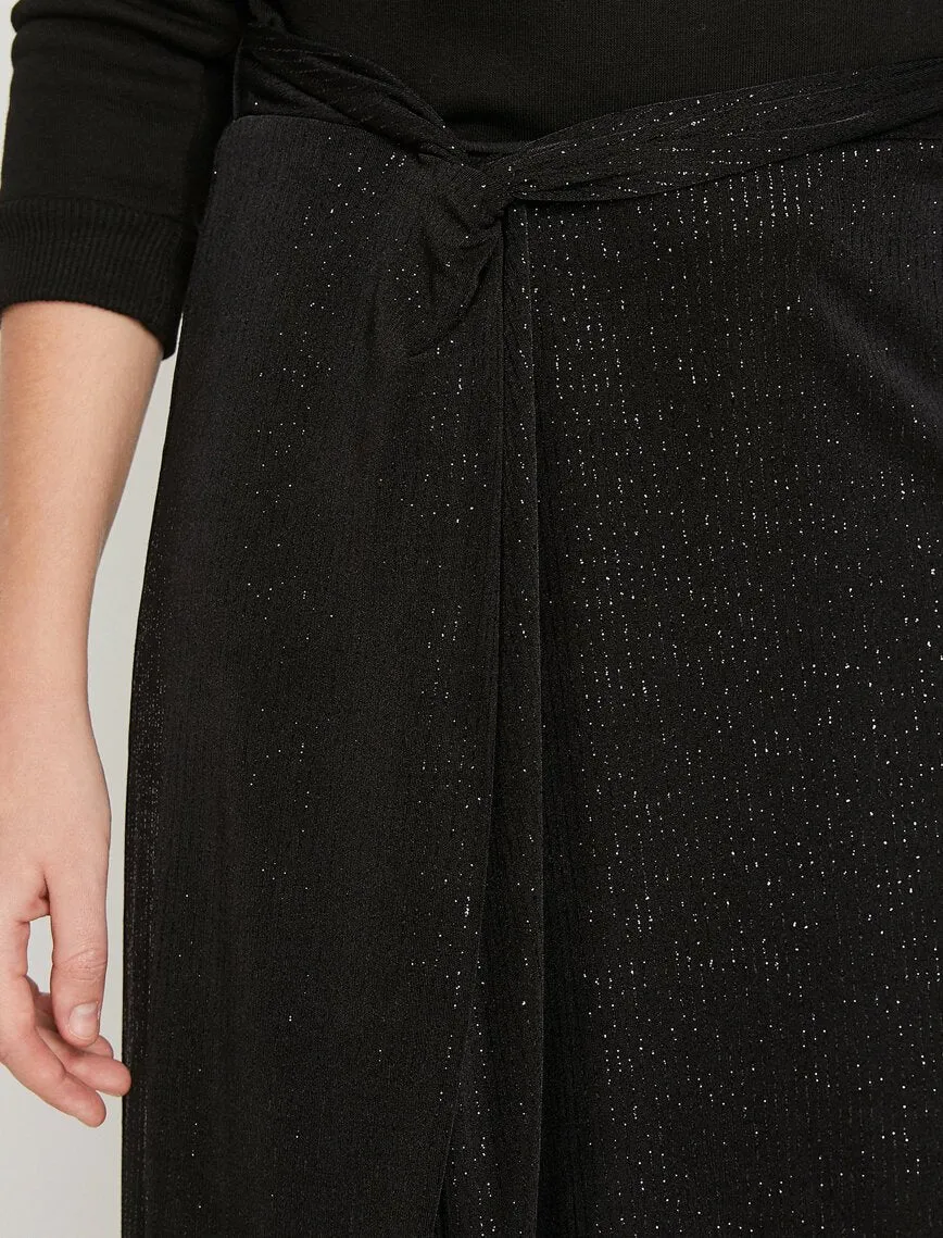 11901 Black Slit Detailed Maxi Skirt