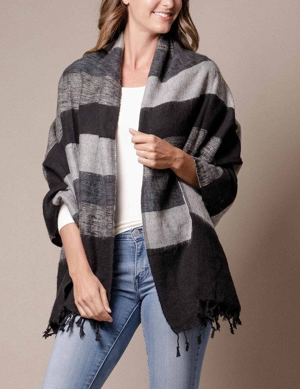 Himalayan Yak Wool Wrap - Stone