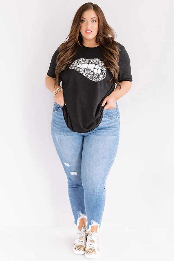 Leopard Lips Shift Tee In Black Curves
